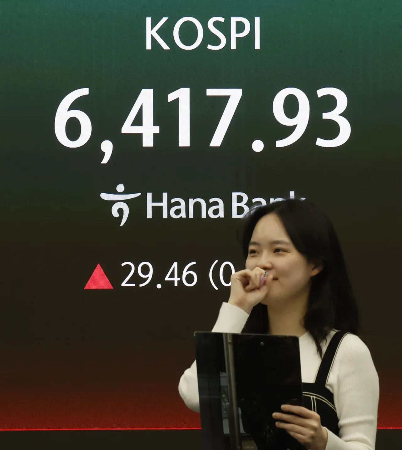 Koreans bought $9B of US stocks while KOSPI hit records