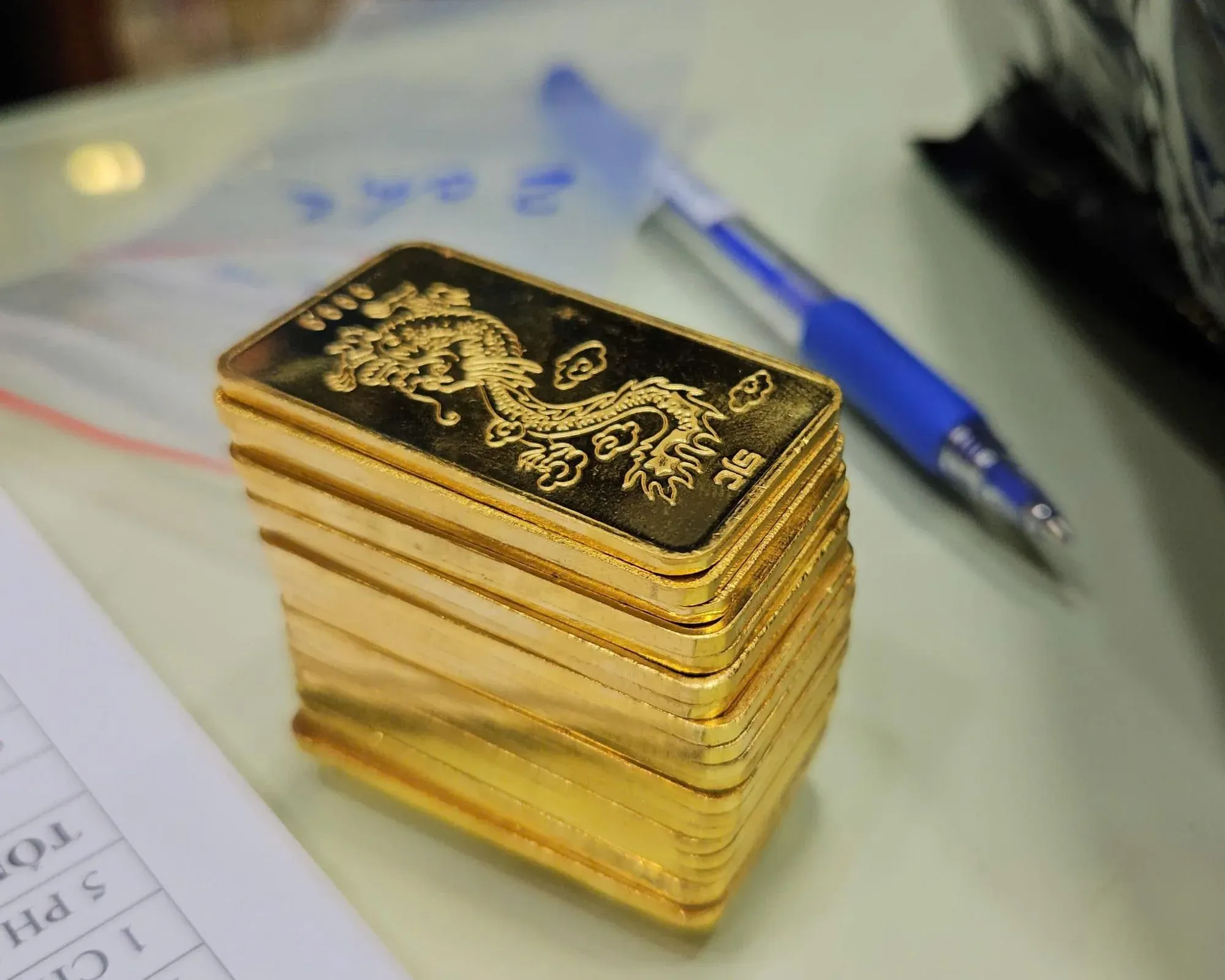 Gold Bars After 14 Years of Monopoly: Vietnam's Market Is Opening Up