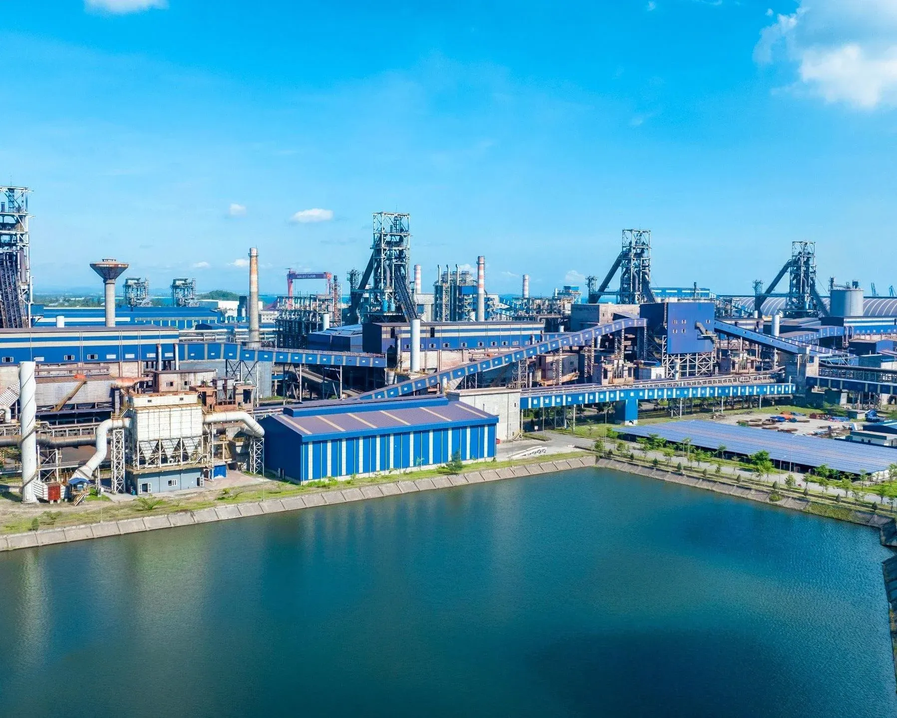 Hoa Phat Invests VND 10 Trillion in High-Speed Rail, HPG Stock Up 38%