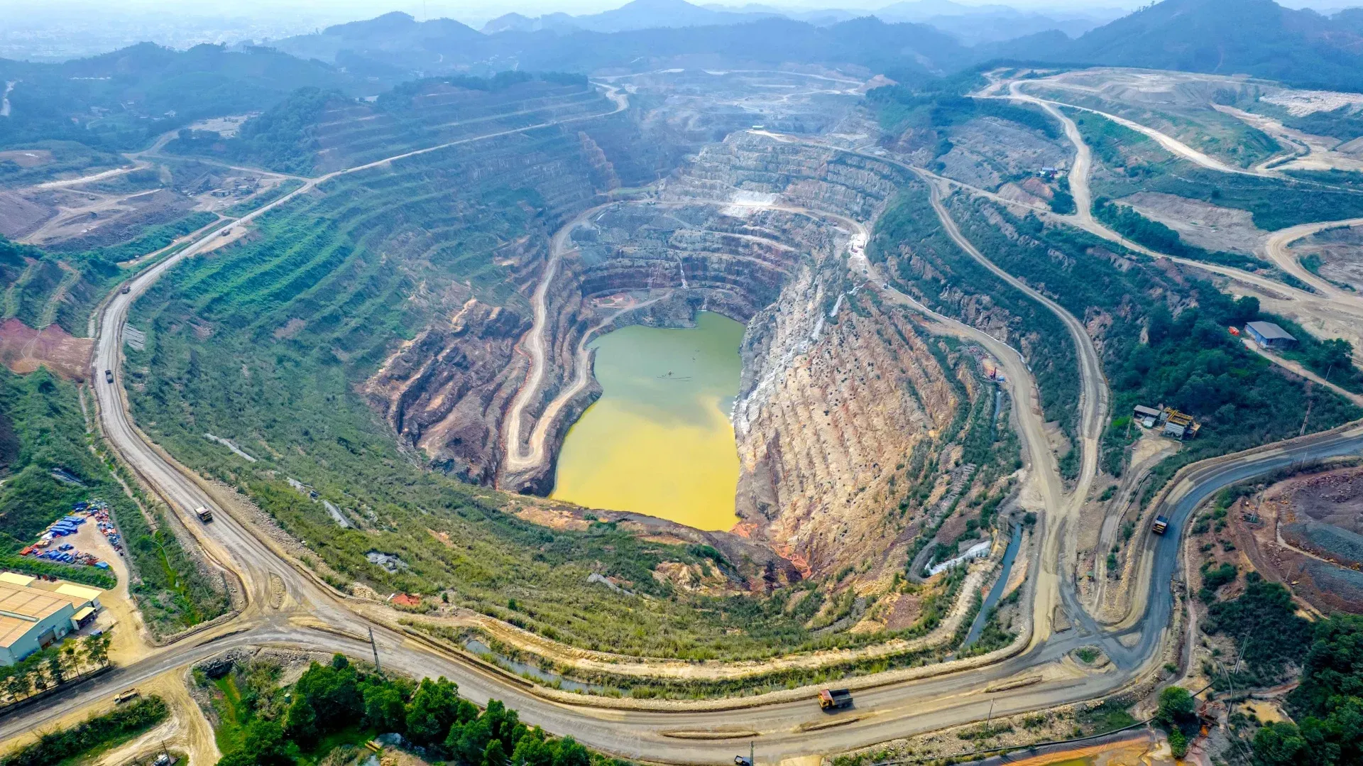 MSR: From VND 11 Billion Profit to a VND 2,500 Billion Target — How Tungsten Is Rewriting the Valuation