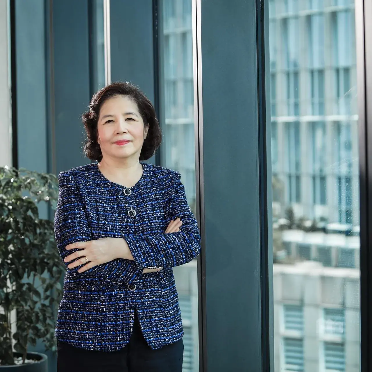 Ôm VNM 10 năm hòa vốn: khi quốc dân đổi vai