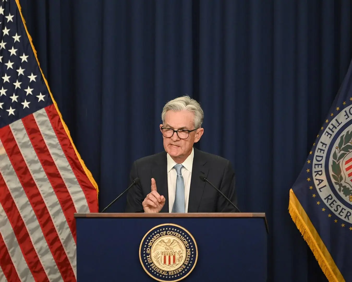 DXY Down 7 Straight Sessions: When Confidence in the Fed Wavers