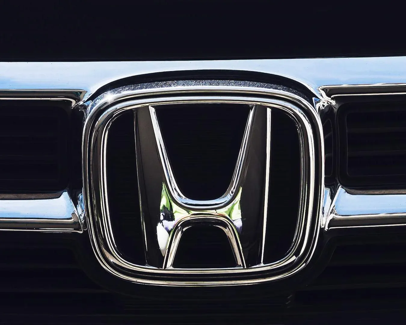 Honda's First Loss Since 1957: Betting on the Wrong EV Timeline