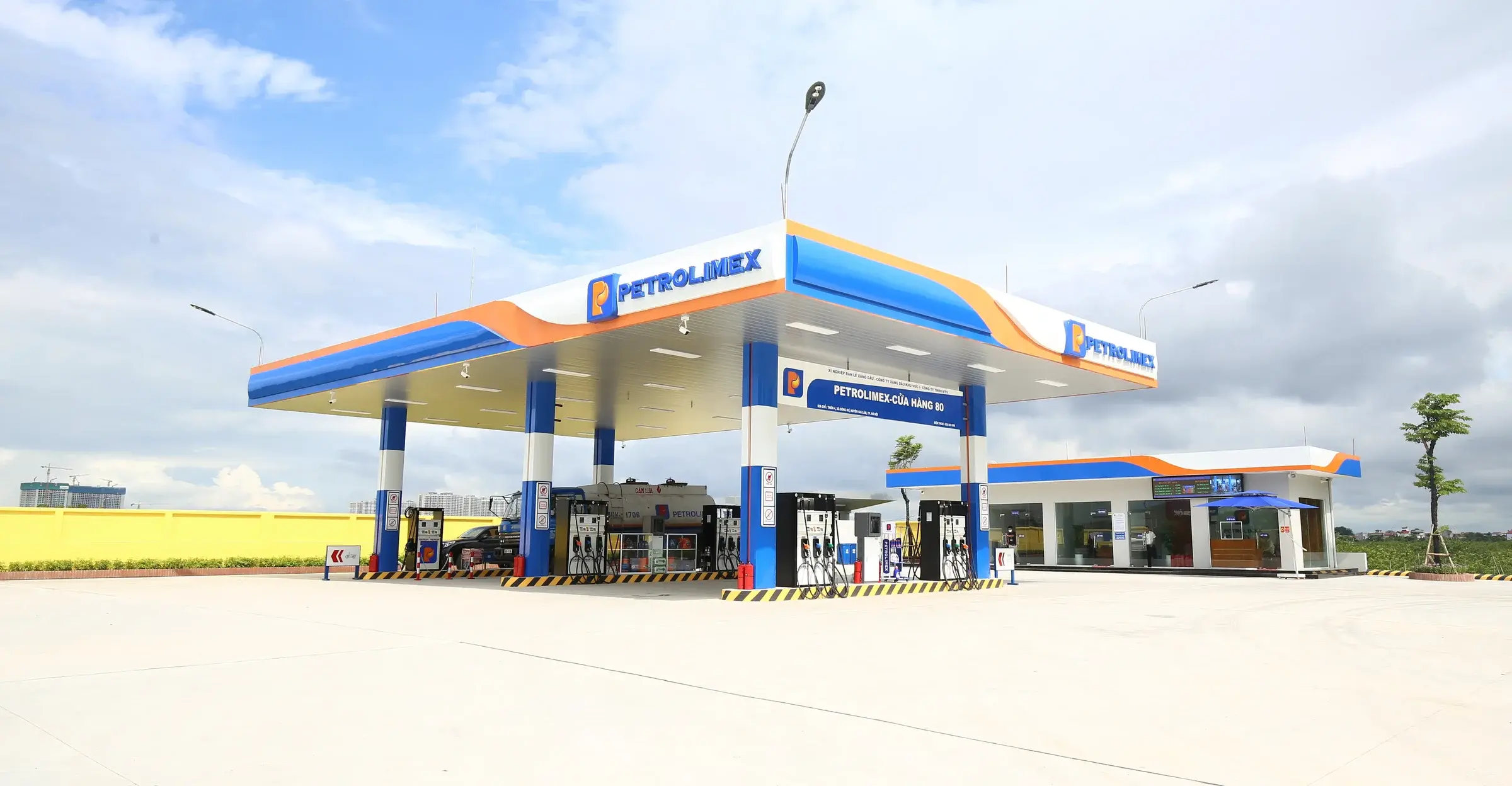 Diesel Up 50% in March: How Are Transport Stocks Taking the Hit?