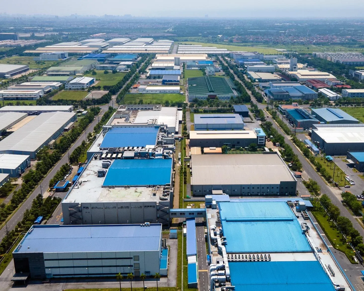Khu công nghiệp gắn với dòng vốn FDI vào sản xuất