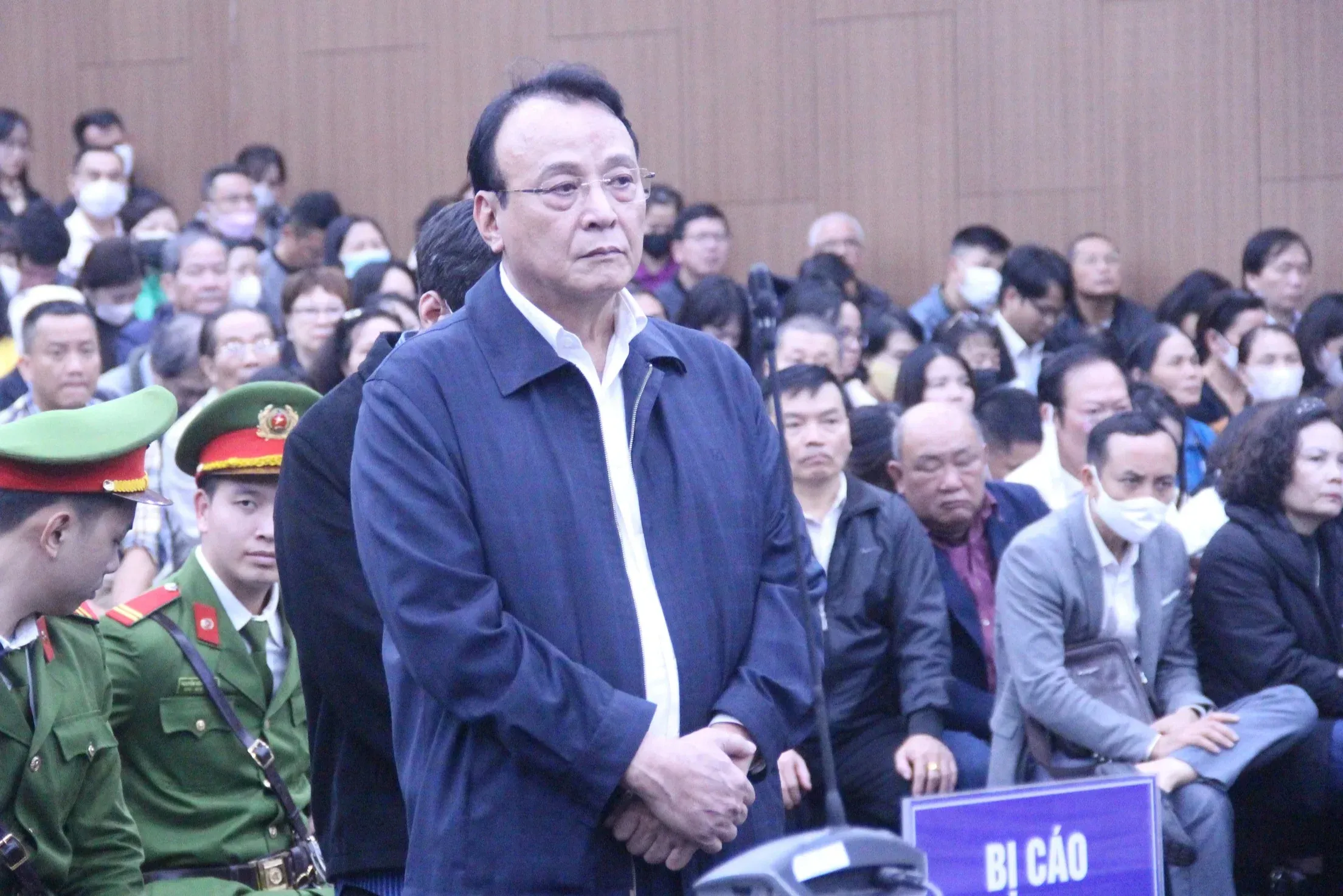 Khủng hoảng trái phiếu 2022: phiên toà xét xử sai phạm của lãnh đạo tập đoàn bất động sản