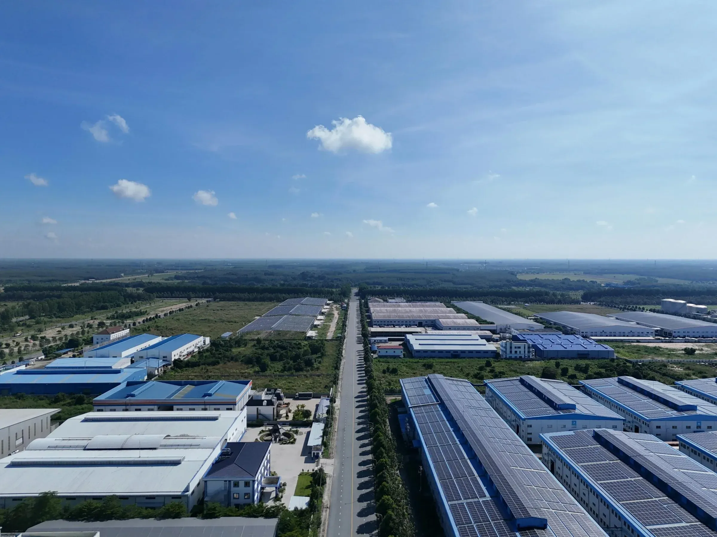Vietnamese industrial park — destination of FDI capital flows