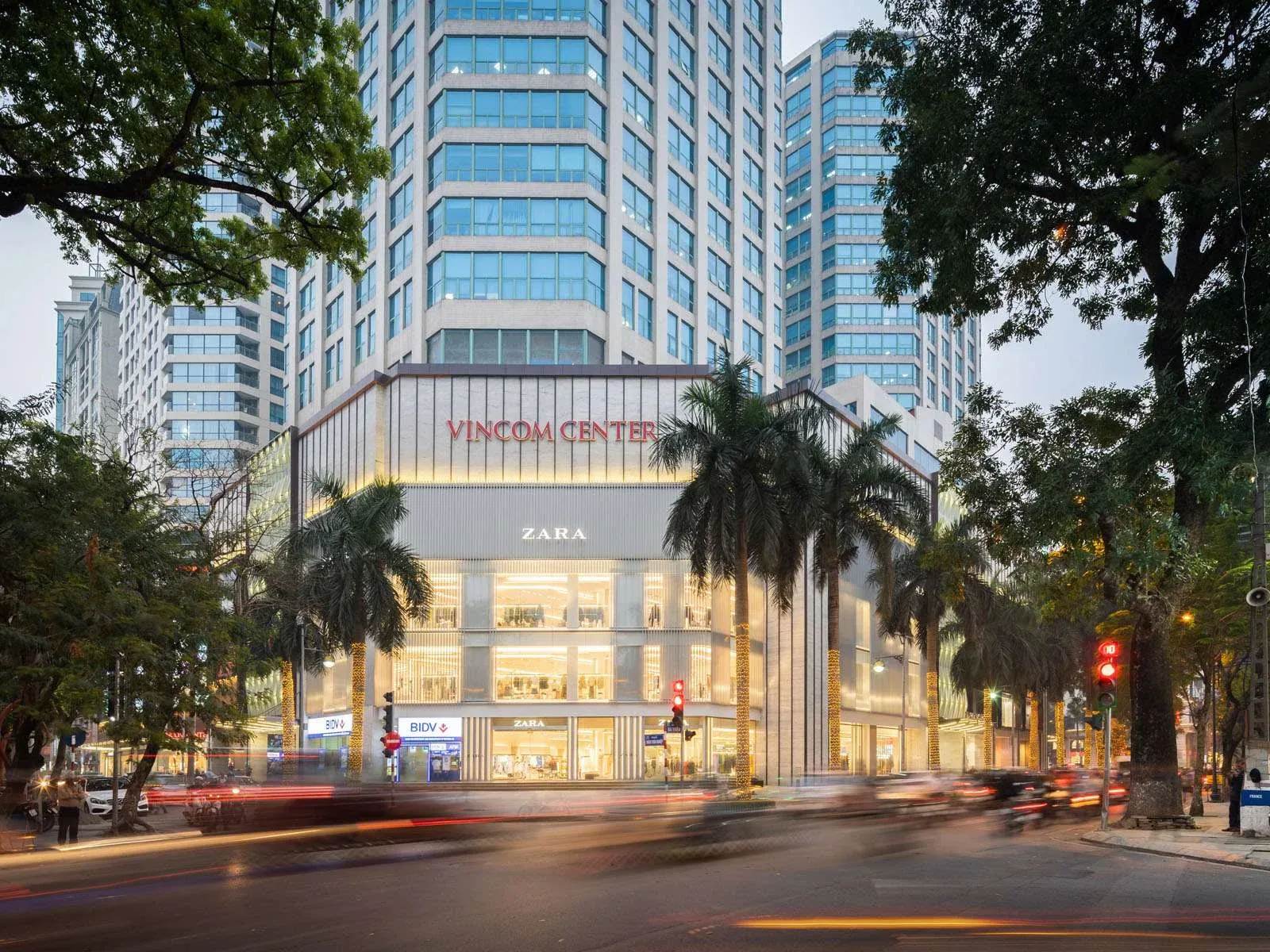 Vincom Center Nguyen Chi Thanh — the asset VRE divested in late 2025