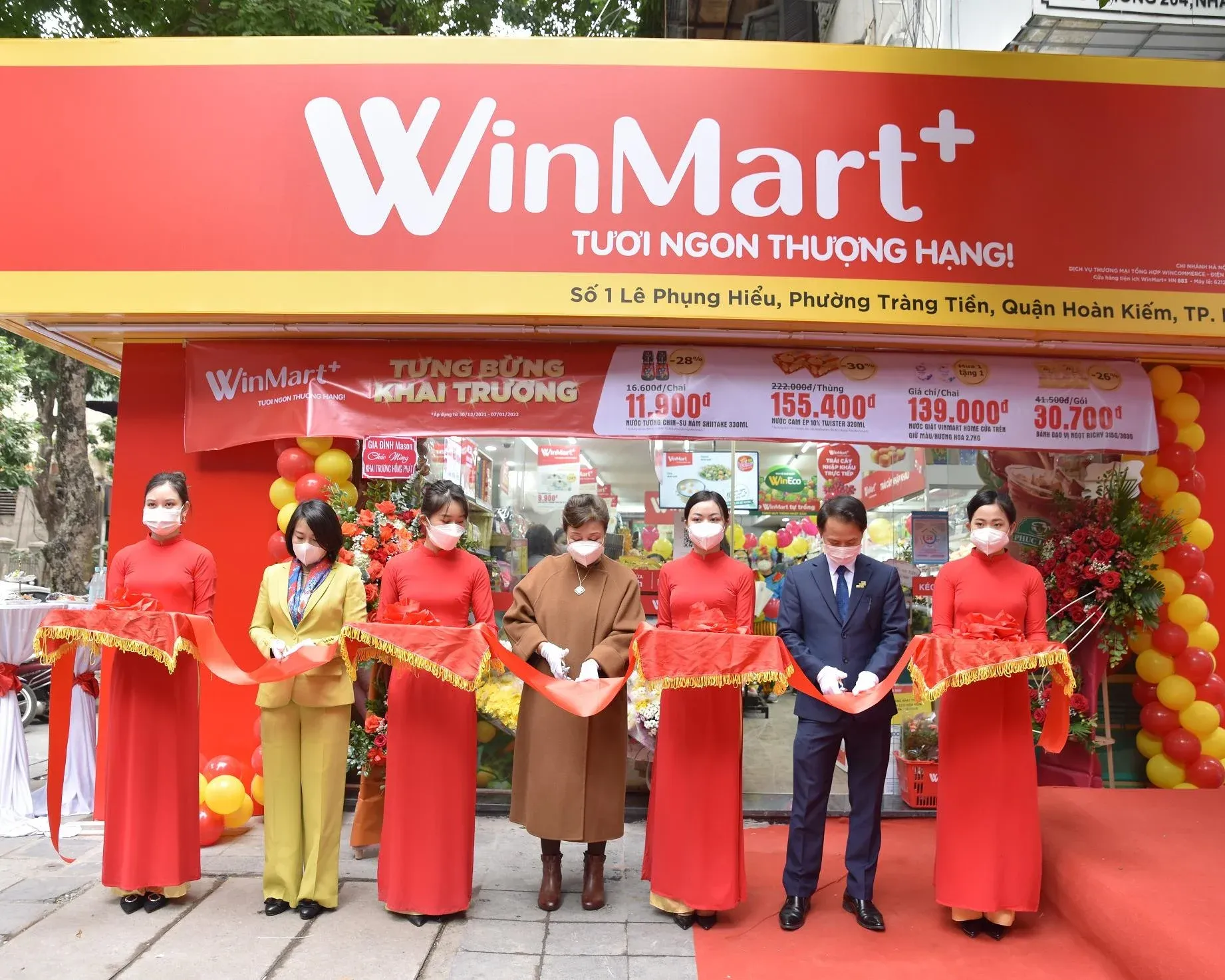 WinMart+ store opening